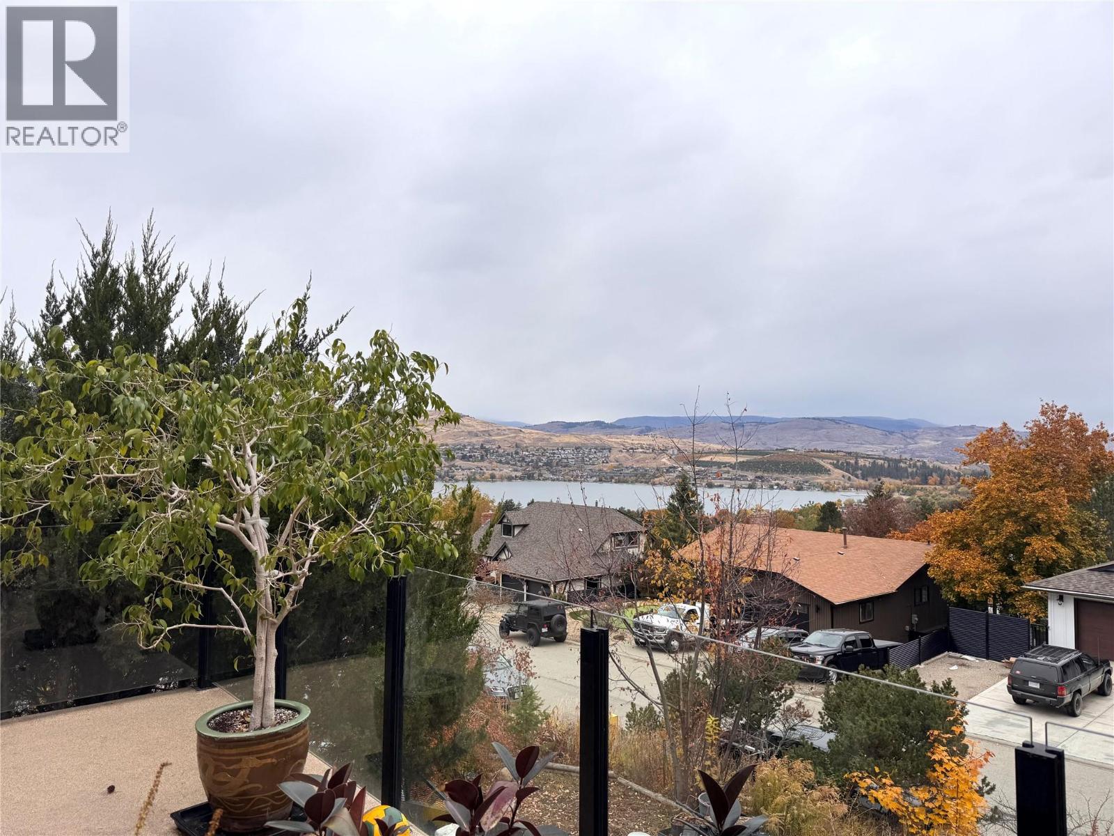 11700 Palfrey Dr W, Coldstream, BC V1B 1A8