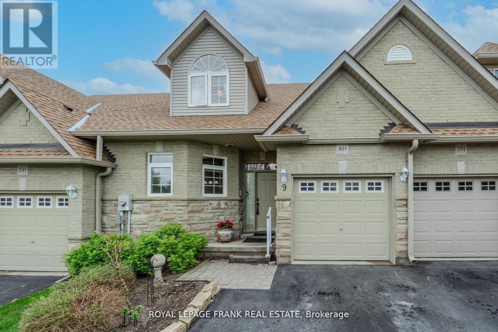 16 9 Eglington St, Kawartha Lakes, ON K9V 6K6