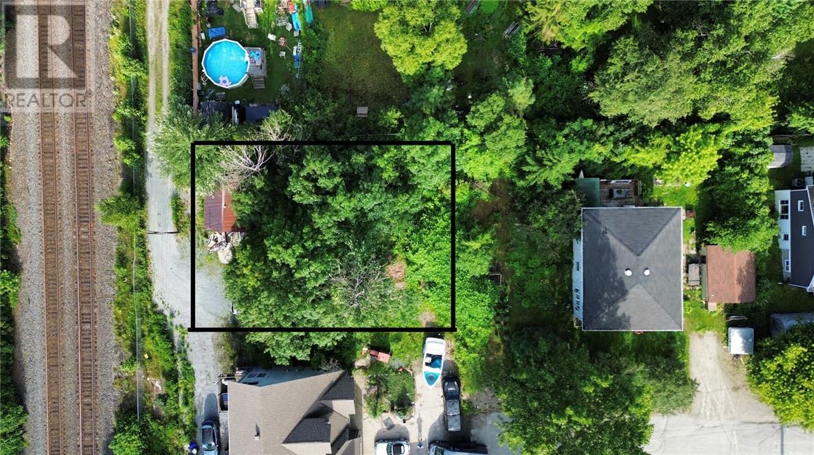 14 Sable St, Sudbury, ON P3B 3R8