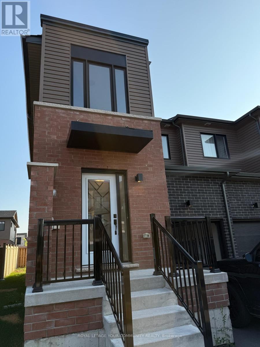 141 Turnberry Ln, Barrie Painswick South, ON L9J 0M4