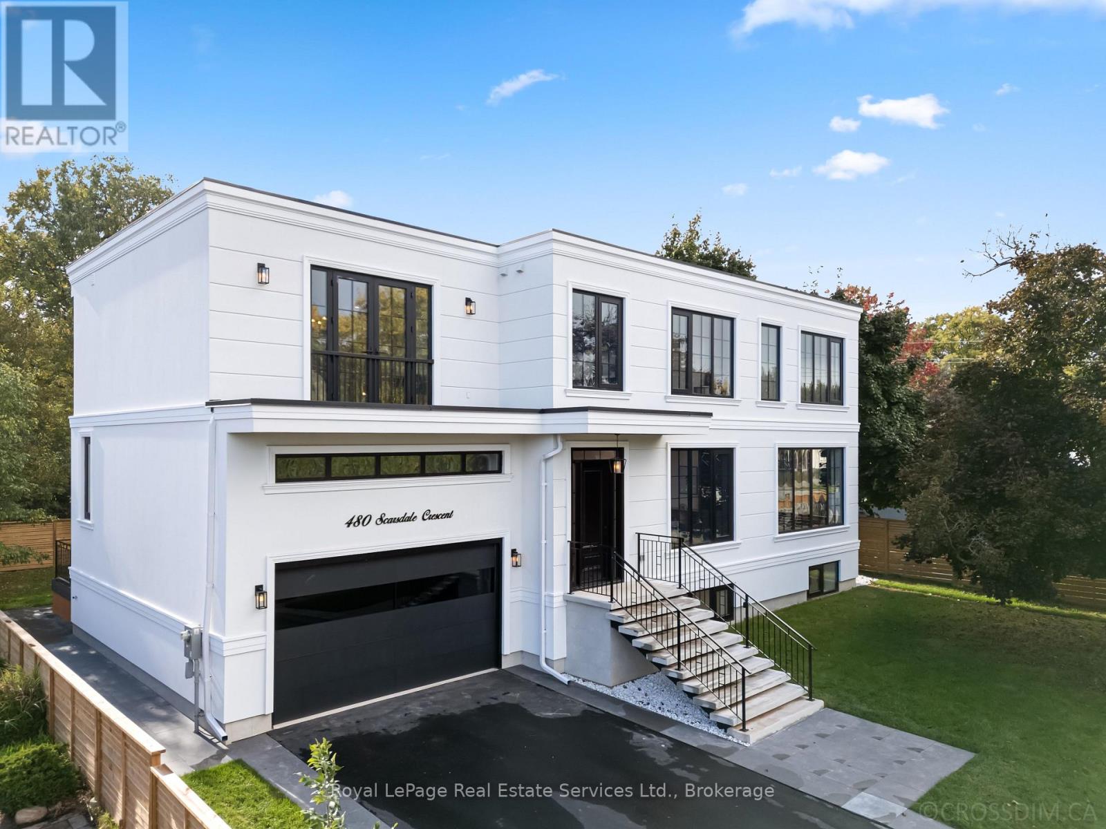 480 Scarsdale Cres, Oakville, ON L6L 3W7