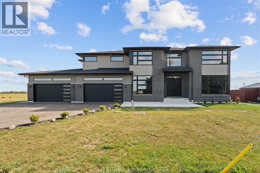 6061 County Road 18, Amherstburg, ON N9V 2Y7