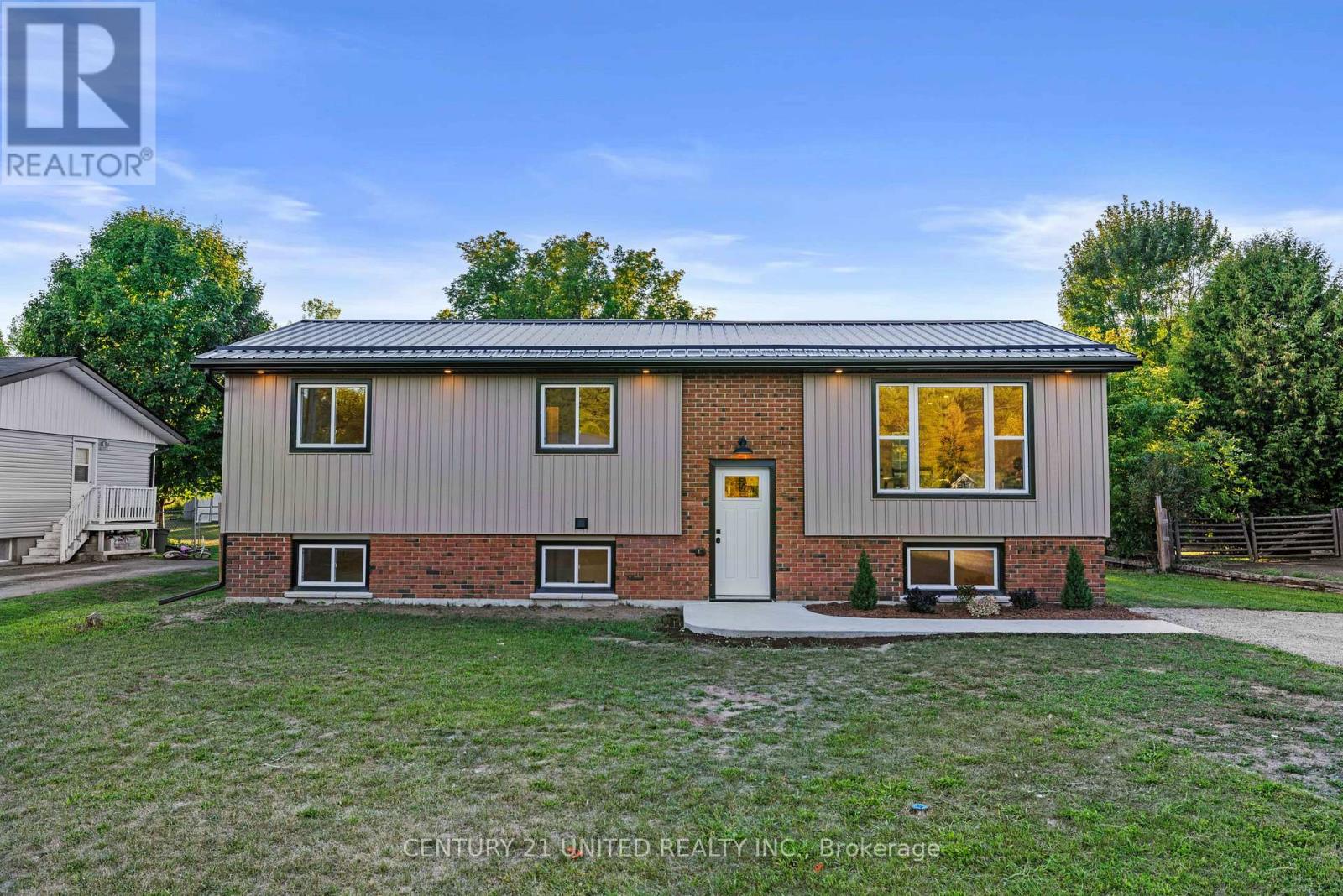 25 William St, Havelock-Belmont-Methuen, ON K0L 1Z0