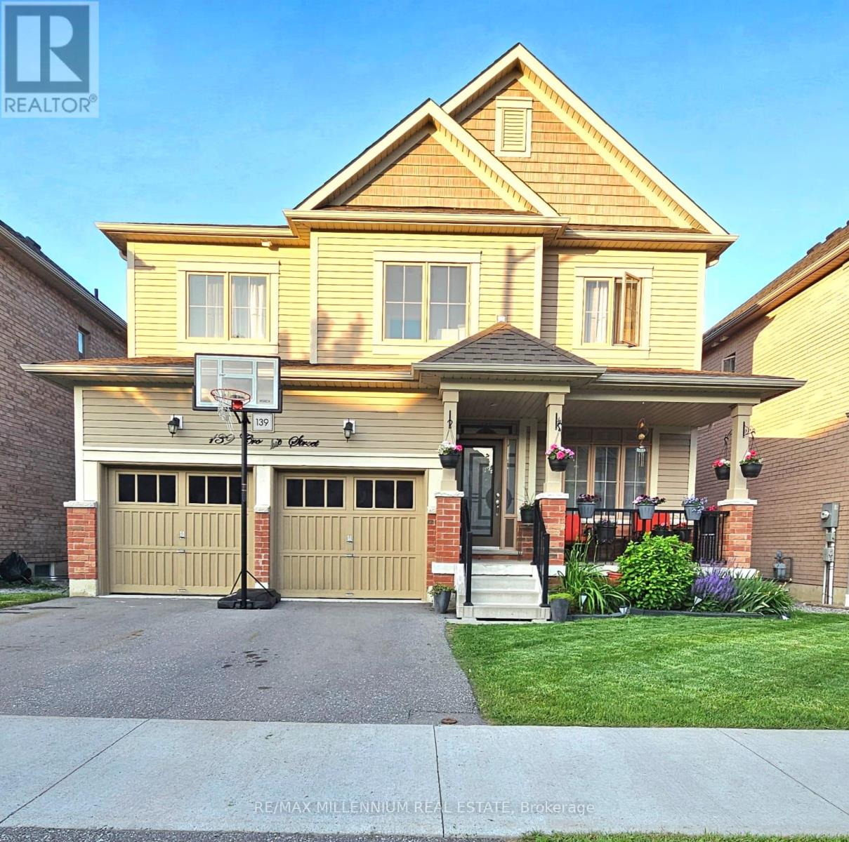 139 Crombie St, Clarington, ON L1C 3K2