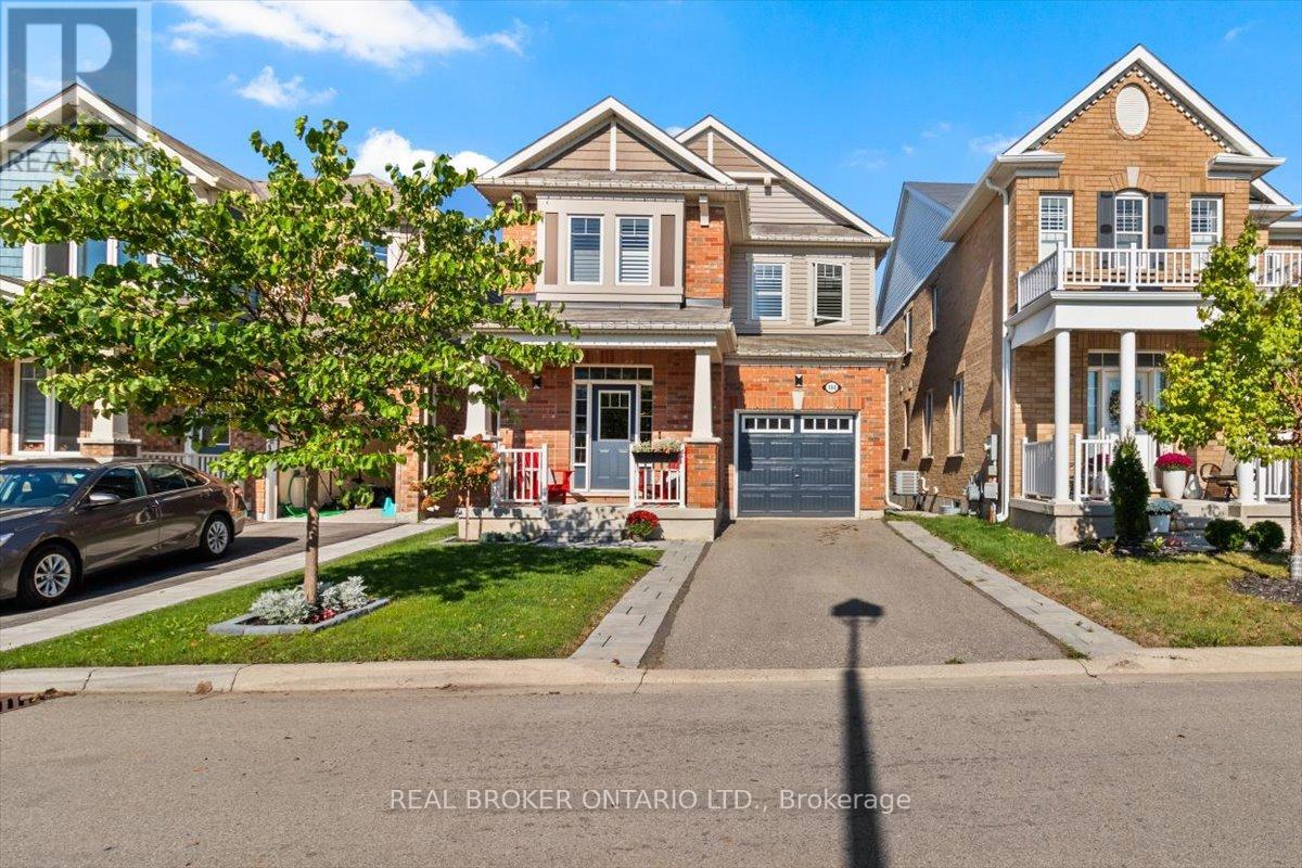 100 Celano Dr, Hamilton Waterdown, ON L8B 1V2