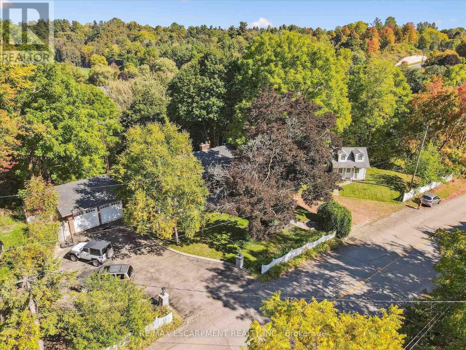 19 Stewarttown Rd, Halton Hills, ON L7G 4S5