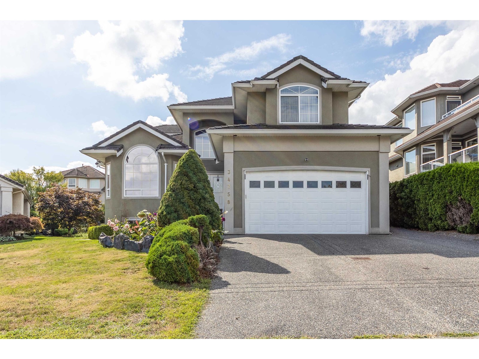34758 Pakenham Pl, Mission, BC V2V 7A6