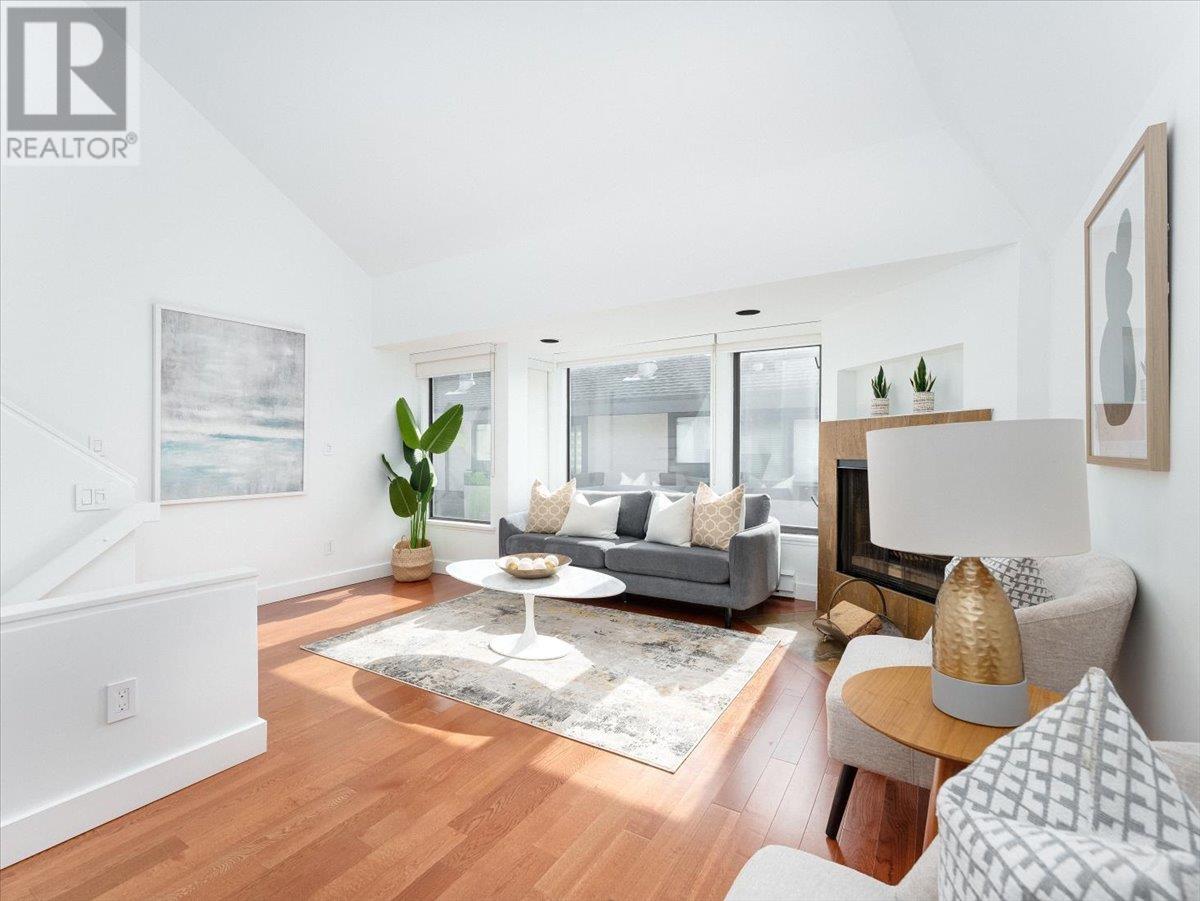 1732 Cypress St, Vancouver, BC V6J 4W2