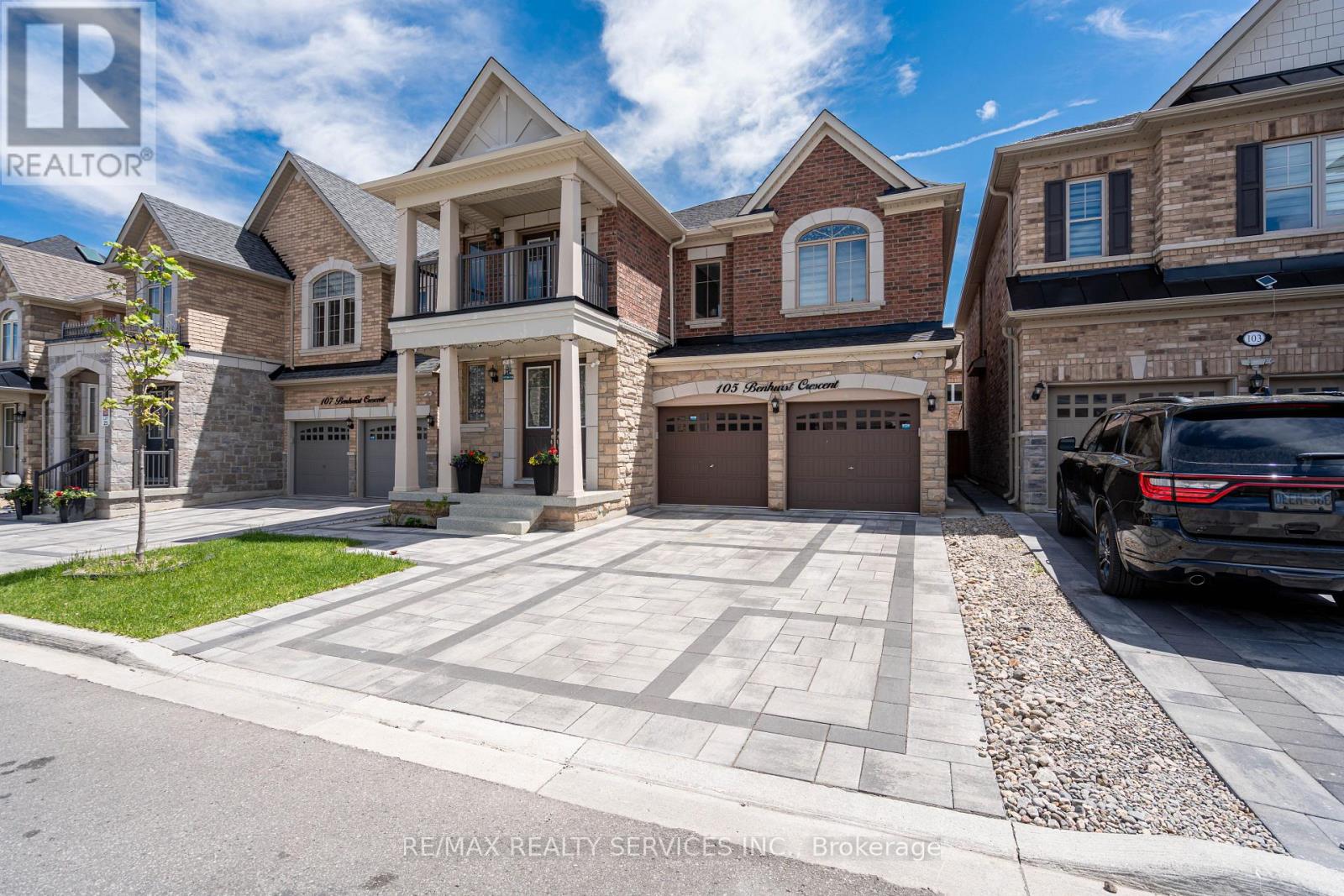 105 Benhurst Cres, Brampton, ON L7A 5A4