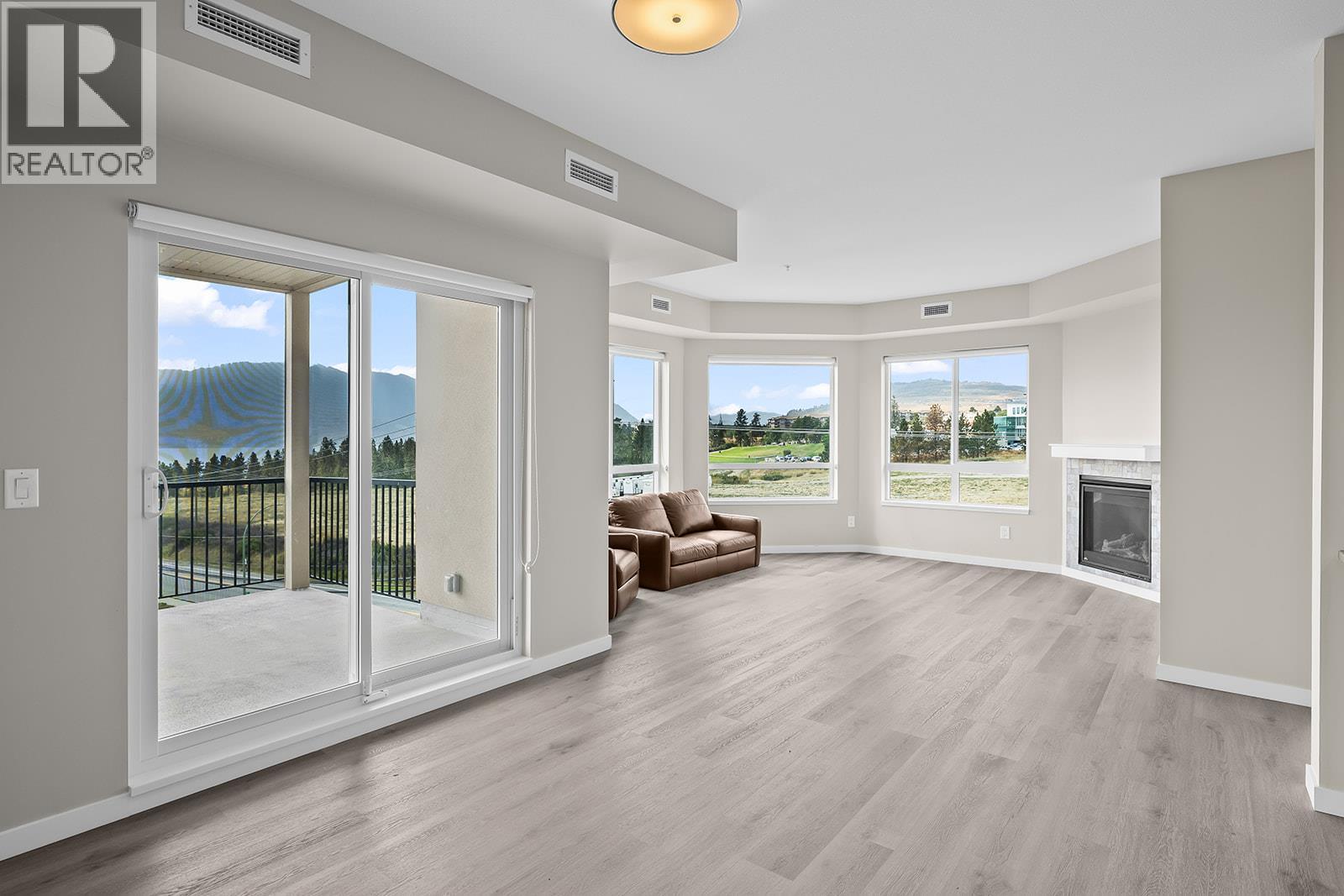 2301 Carrington Road Unit 219, West Kelowna, BC V4T 0E2