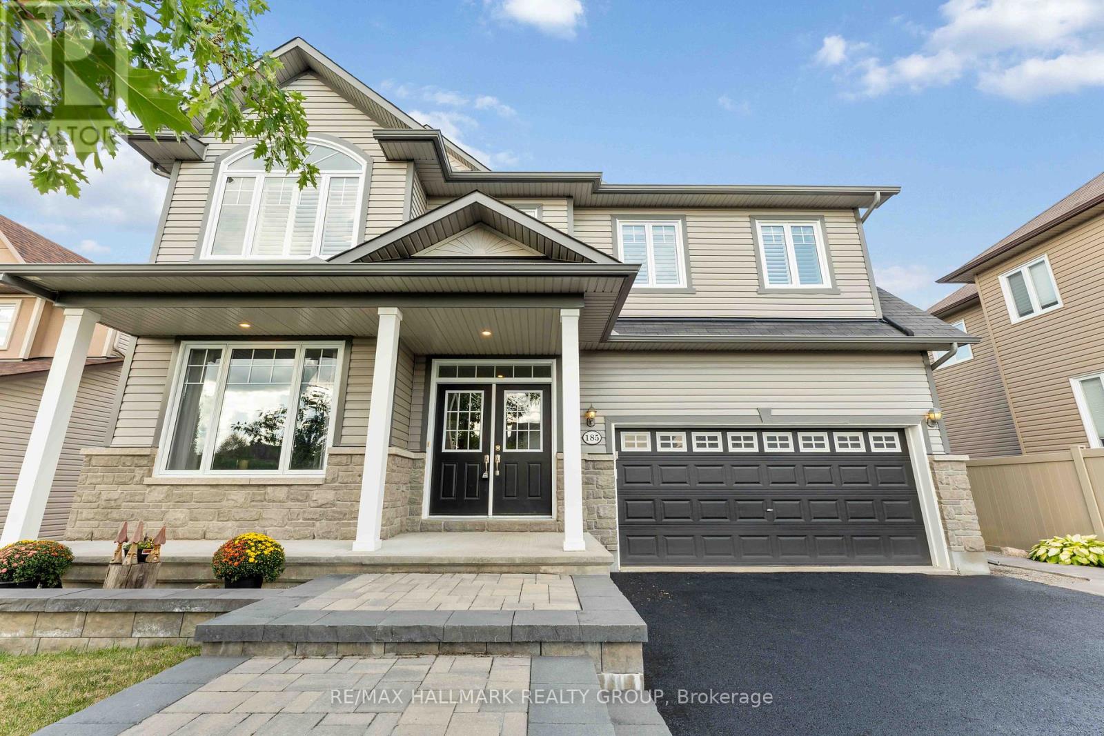185 Charlies Ln, Ottawa, ON K0A 1L0
