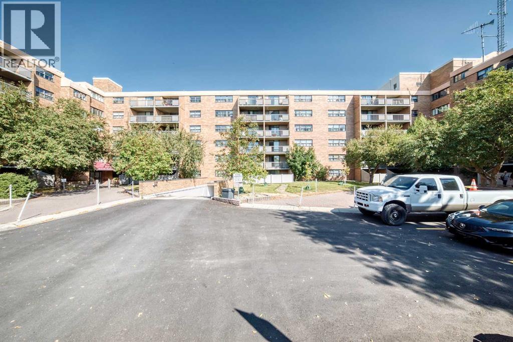 30 Mchugh Court Ne Unit 623, Calgary, AB T2E 7X3