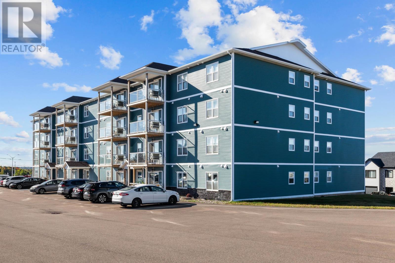 18 Gilbert Drive Unit 303, Charlottetown, PE C1C 0W2