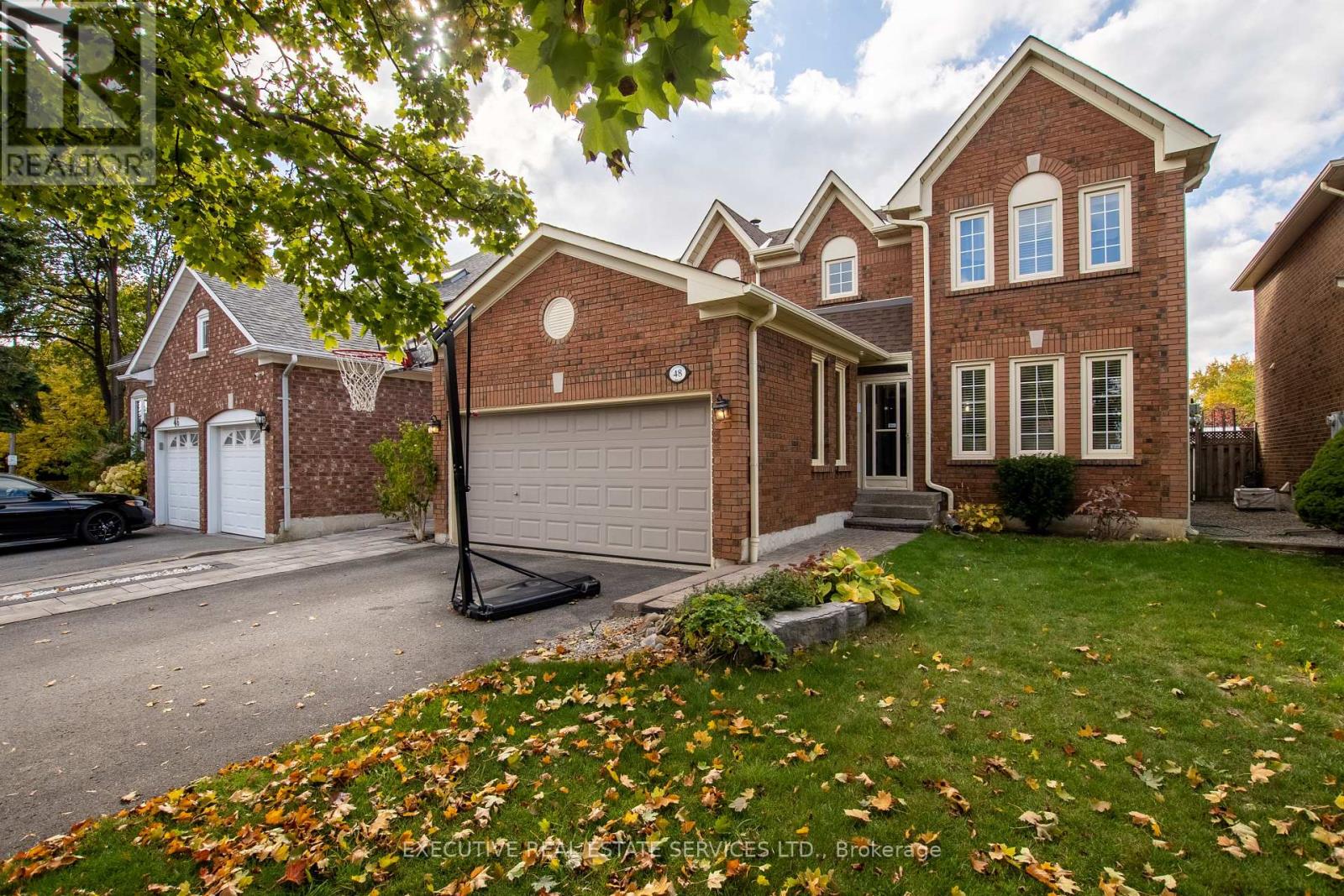48 Eagleridge Dr, Brampton, ON L6R 1E9
