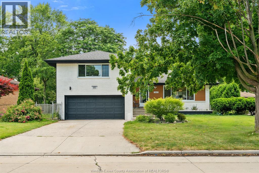 1053 Virginia Ave, Windsor, ON N8S 2Y6