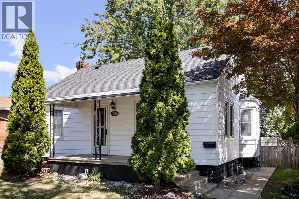 1418 Pillette, Windsor, ON N8Y 3B6