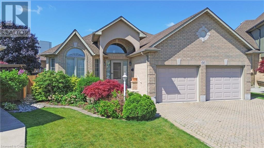 66 Chelmsford Pl, Hamilton, ON L8H 7T3