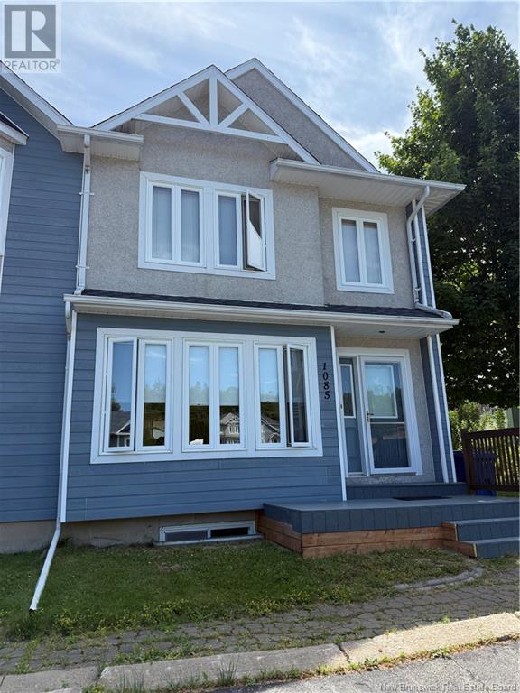 1085 Westbrook Ct, Bathurst, NB E2A 4X1