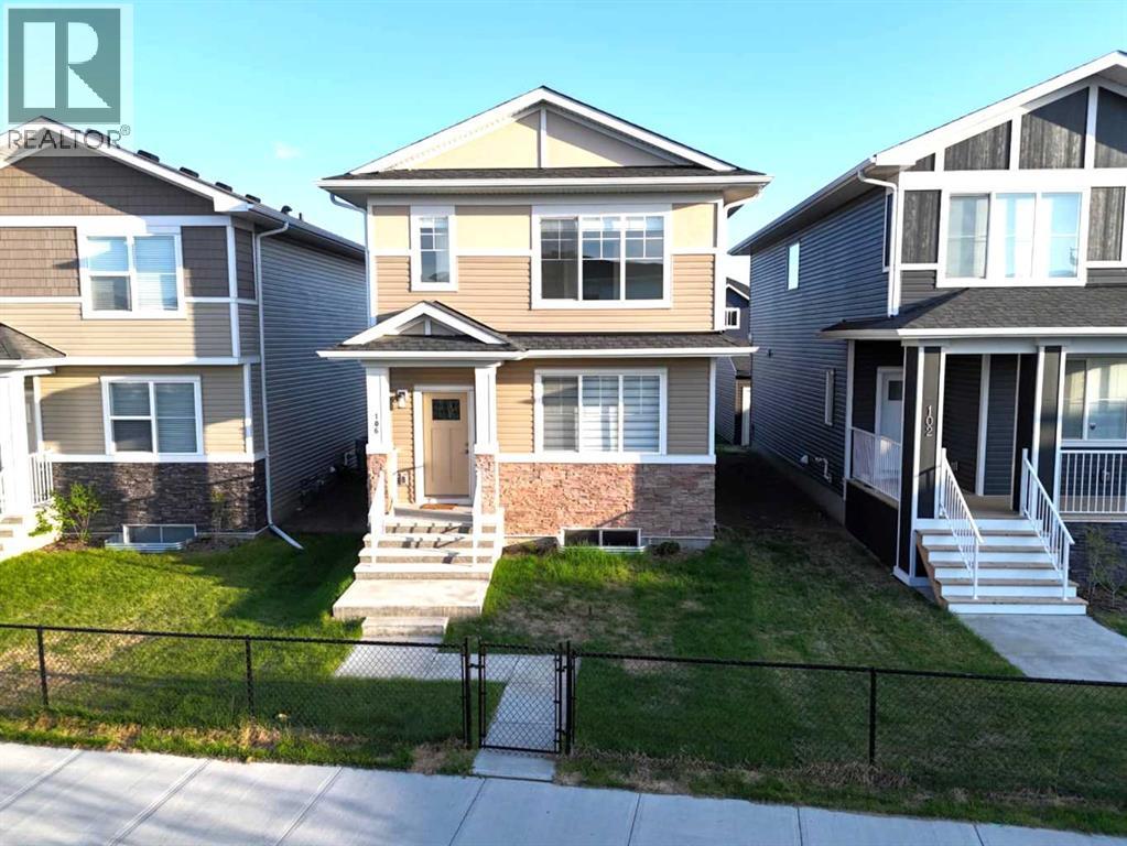 106 Dawson Harbour Grv, Chestermere, AB T1X 2S4