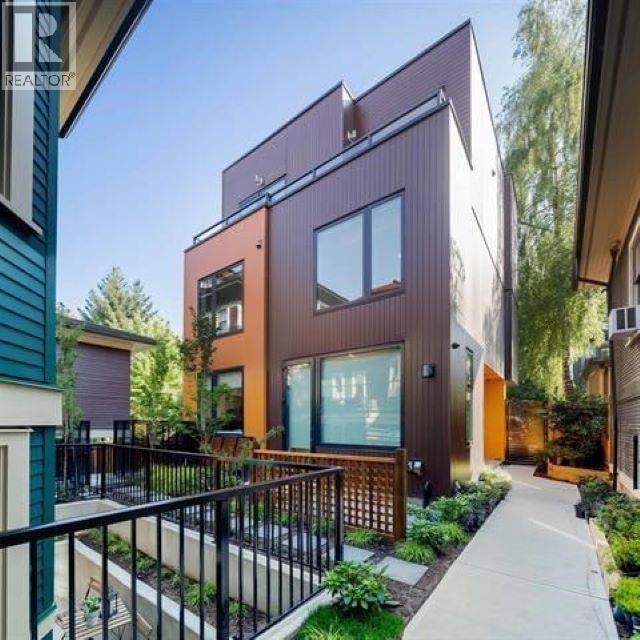 1152 Comox Street Unit 2, Vancouver, BC V6E 1K5