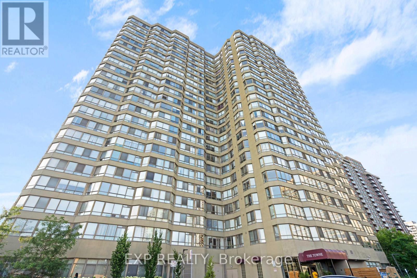 203 3605 Kariya Dr, Mississauga, ON L5B 3J4