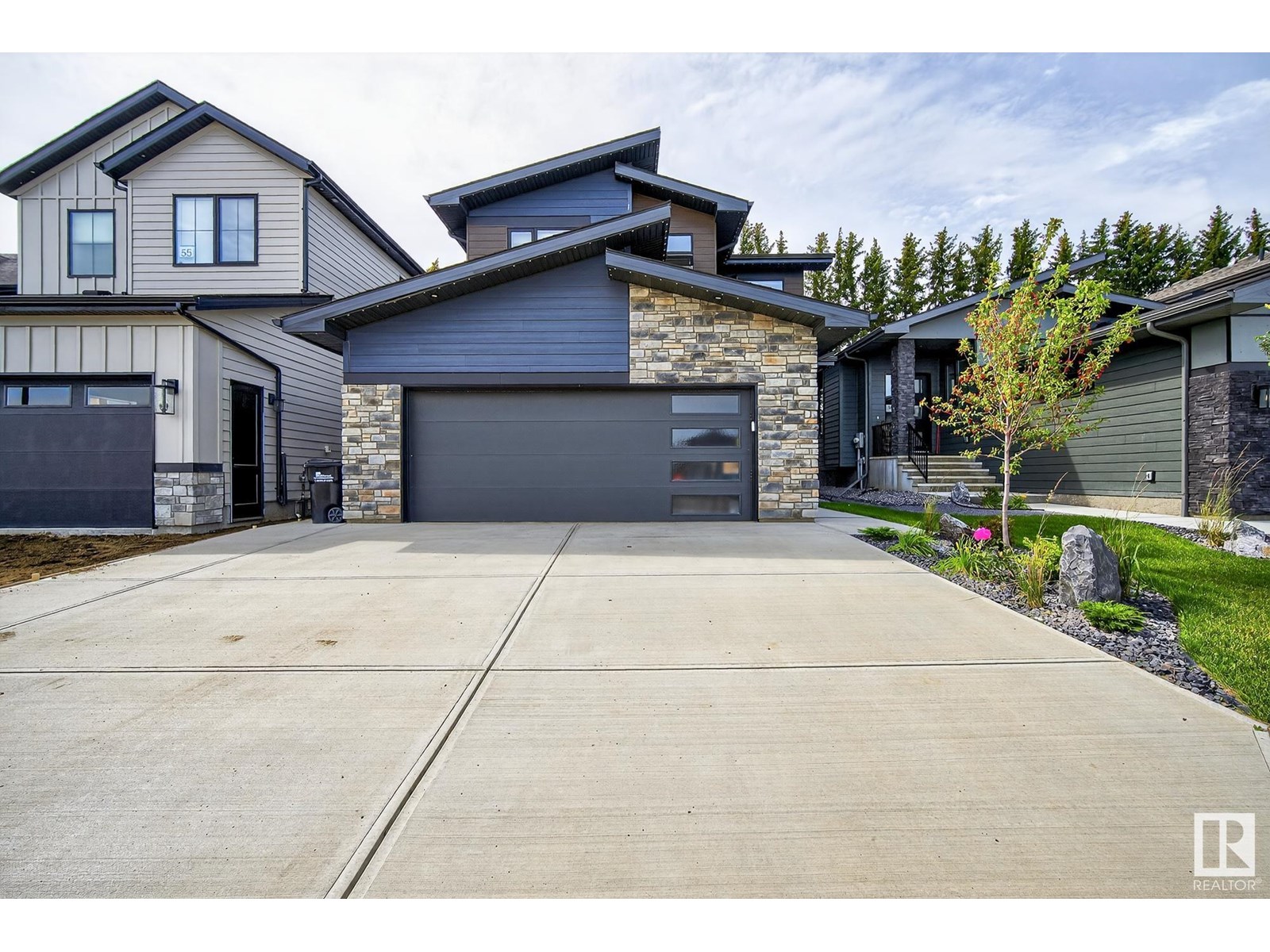 57 Newbury Ci, Sherwood Park, AB T8B 0C4