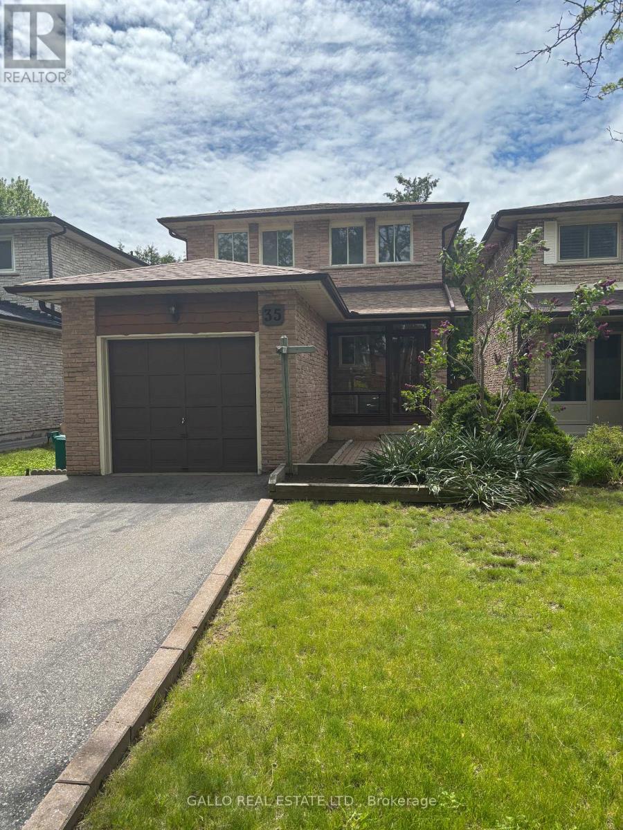 35 Delmark Blvd, Markham, ON L3P 3Z1