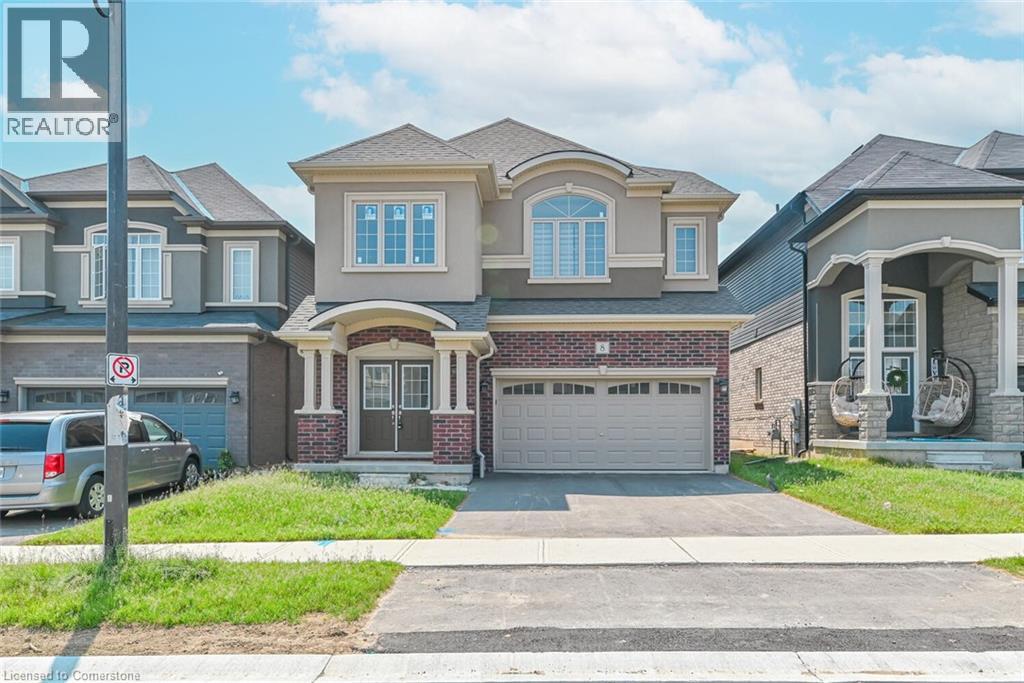 8 Stokes Rd, Paris, ON N3L 0L9
