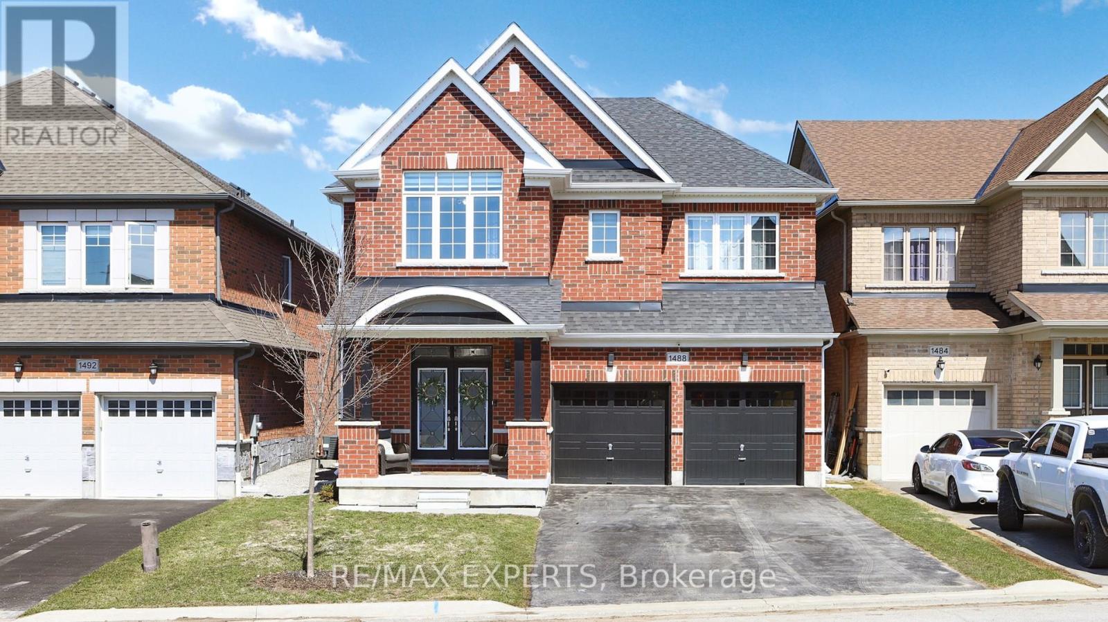 1488 Tomkins Rd, Innisfil, ON L9S 0M8