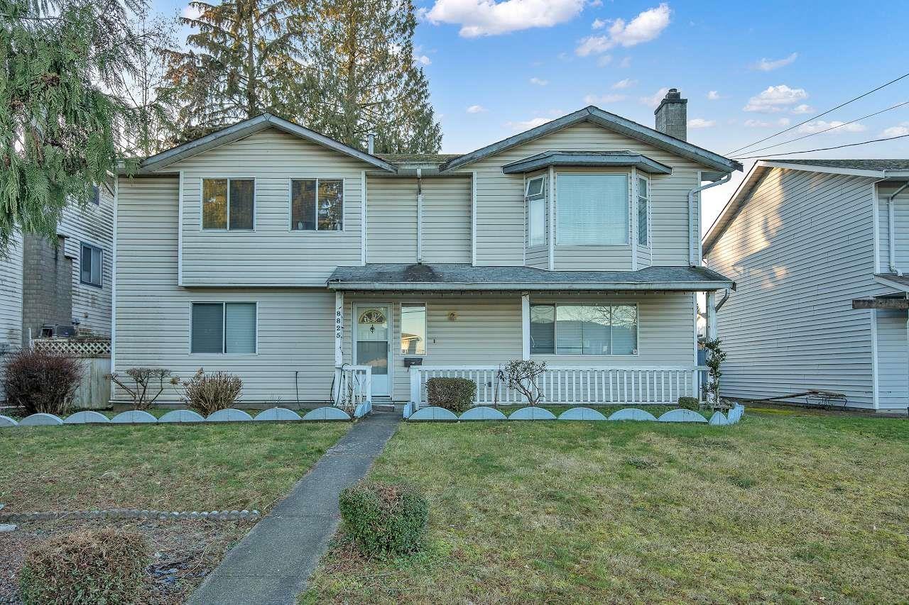 160 Street Unit 8825, Surrey, BC V4N 2X8