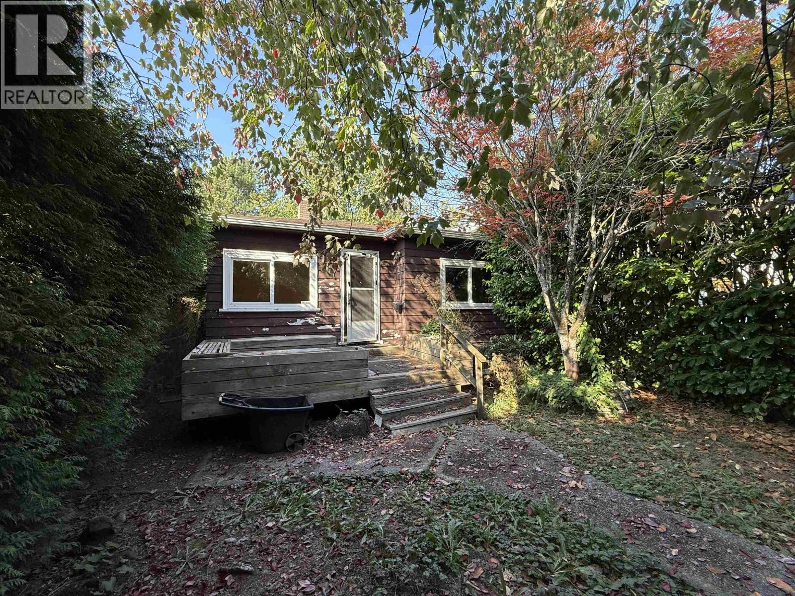 467 E 43rd Ave, Vancouver, BC V5W 1T5