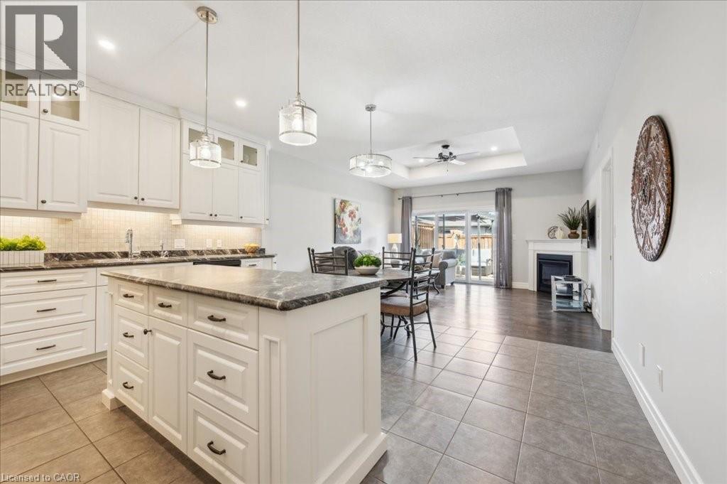 28 Bur Oak Dr, Elmira, ON N3B 0C6
