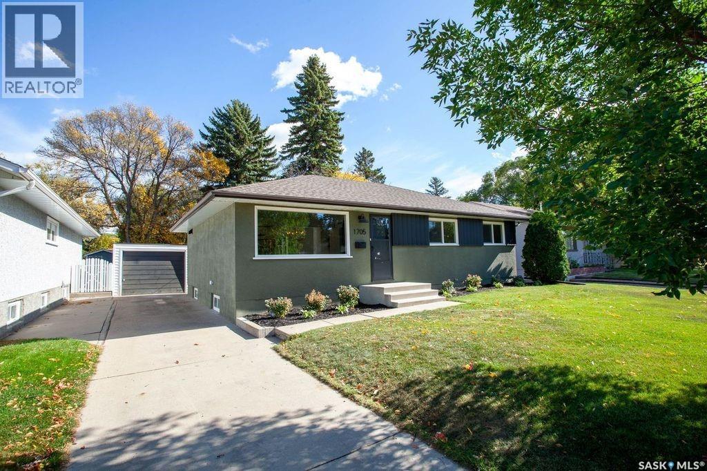 1705 Morgan Ave, Saskatoon, SK S7H 2S2