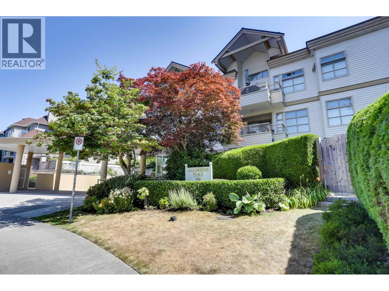 1118 55th Street Unit 205, Delta, BC V4M 3J8