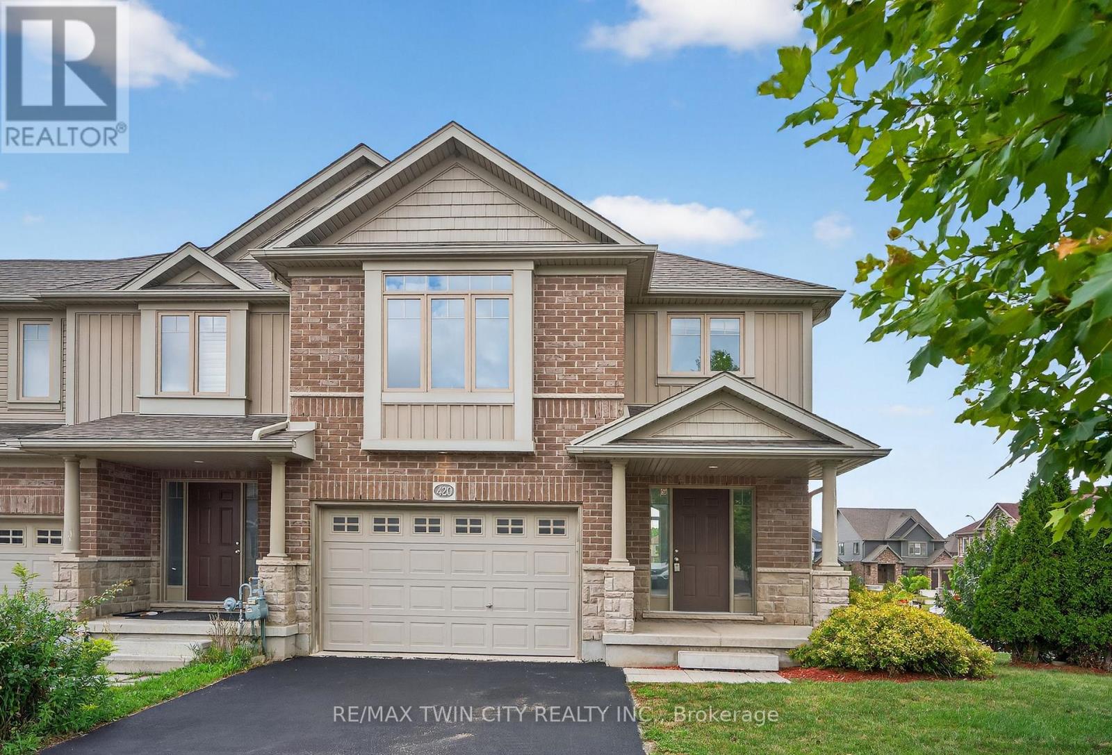 420 Avens St, Waterloo, ON N2V 0B5