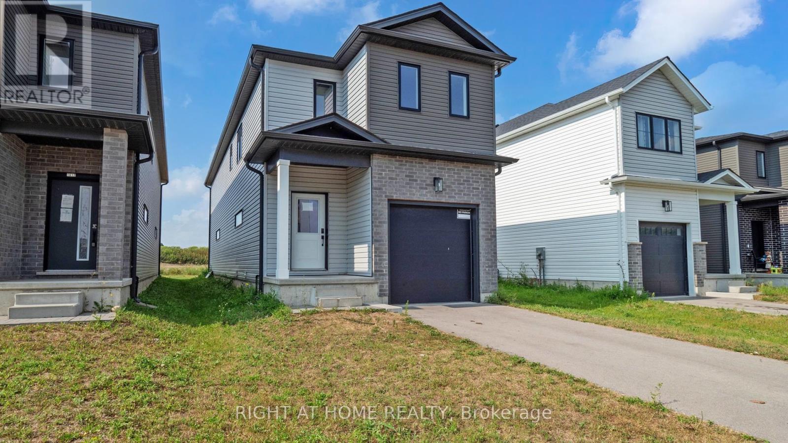 1608 Capri Cres, London, ON N6G 0S8