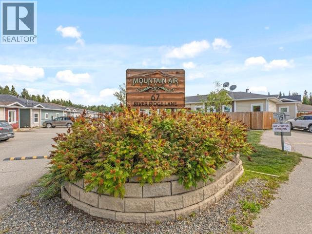 86-67 River Ridge Ln, Whitehorse, YT Y1A 0E2