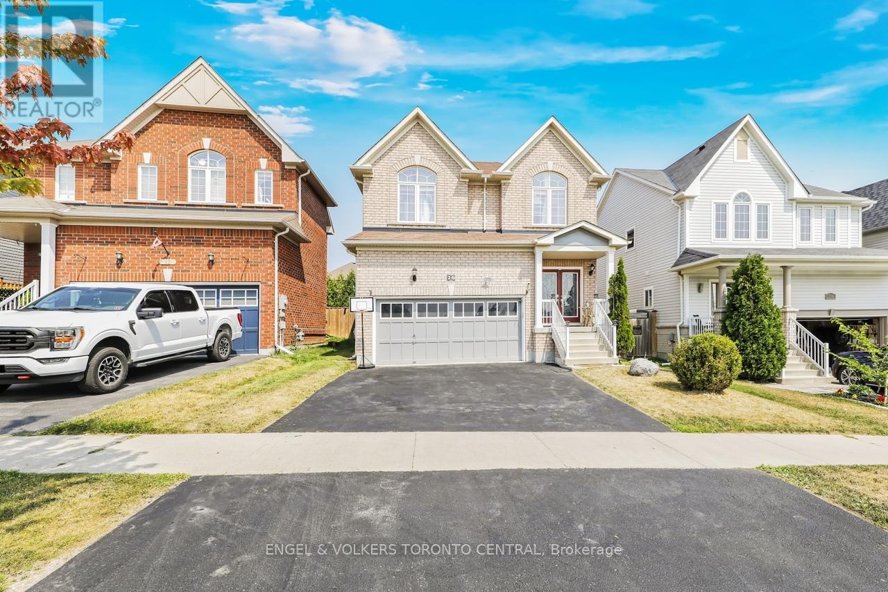 26 Mcphail Ave, Clarington, ON L1C 0J7