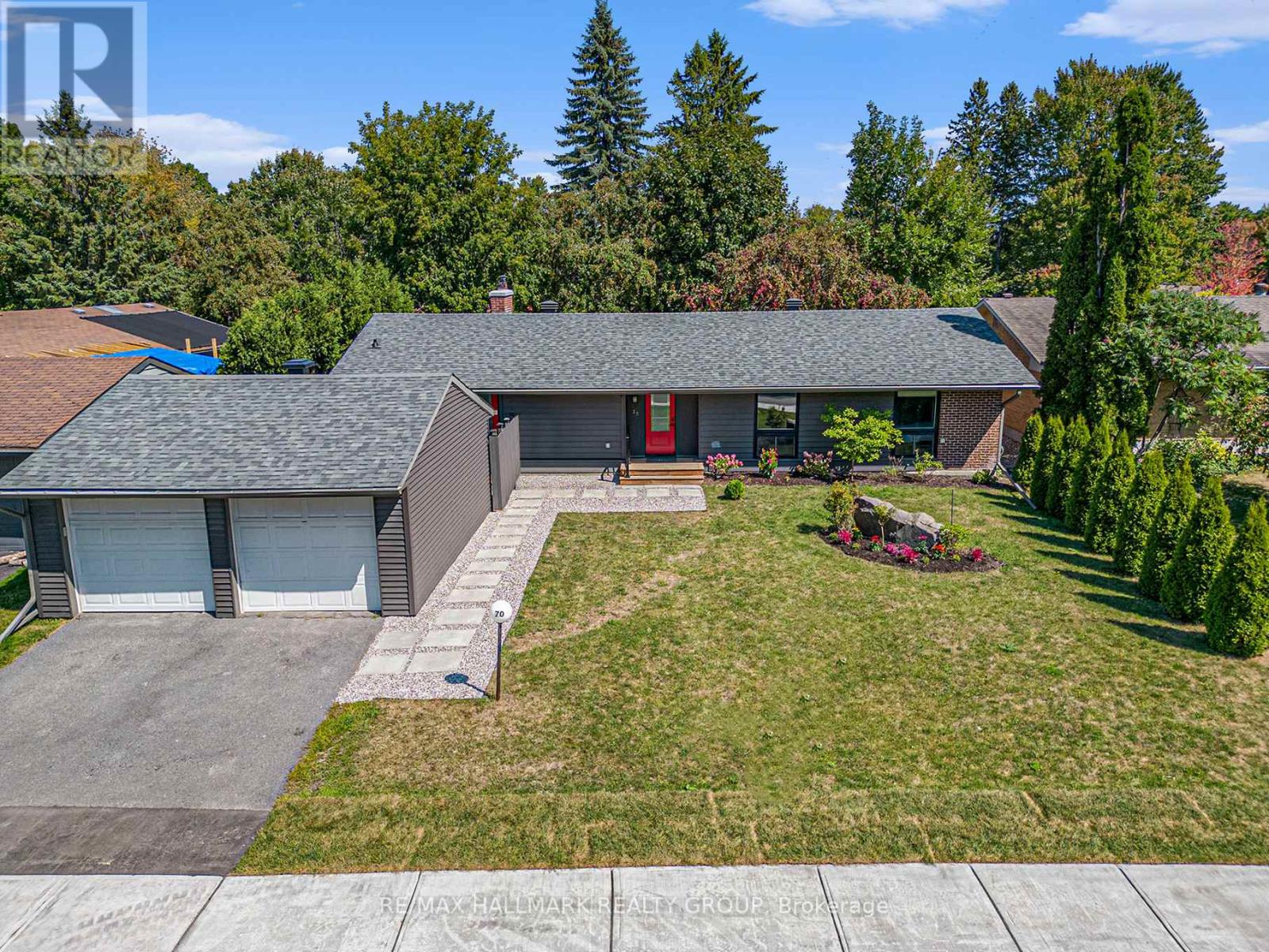 70 Varley Dr, Ottawa, ON K2K 1H2
