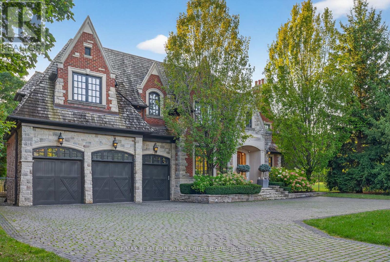 76 Arjay Cres, Toronto, ON M2L 1C7
