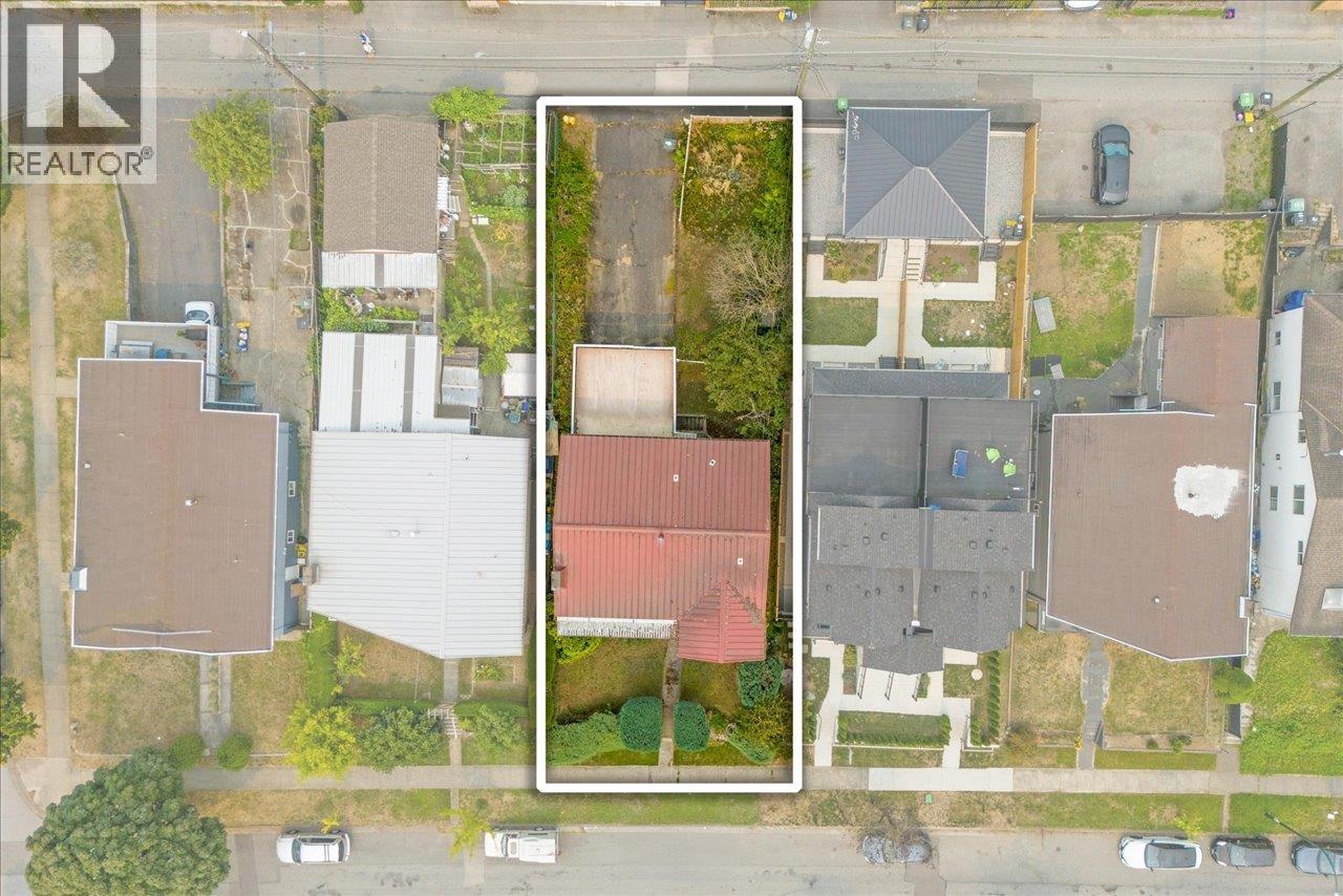 1149 E 63rd Ave, Vancouver, BC V5X 2L3