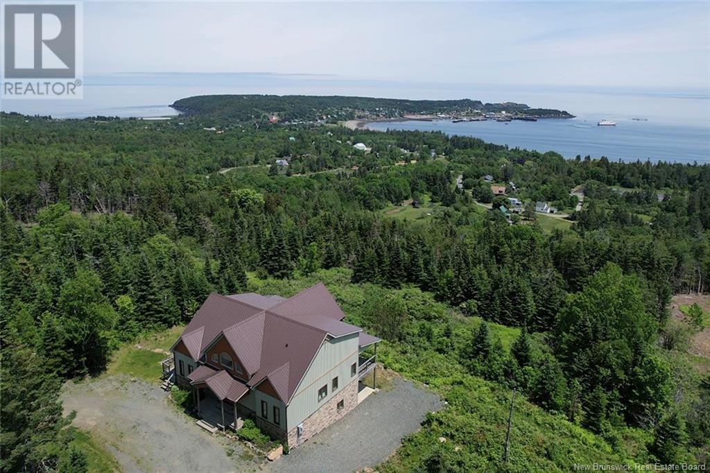 60 Ohio Pond Rd, Grand Manan, NB E5G 4B4