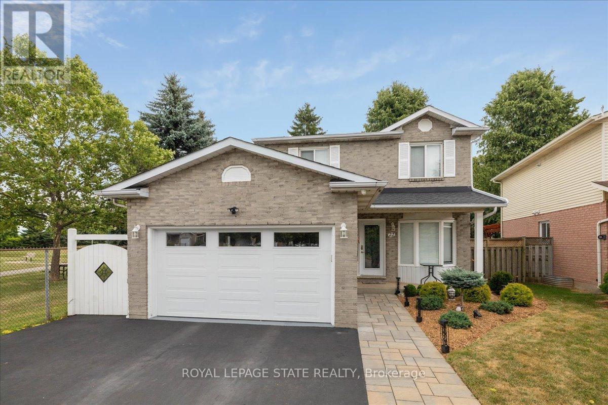 22 Merritt Cres, Grimsby, ON L3M 4X5