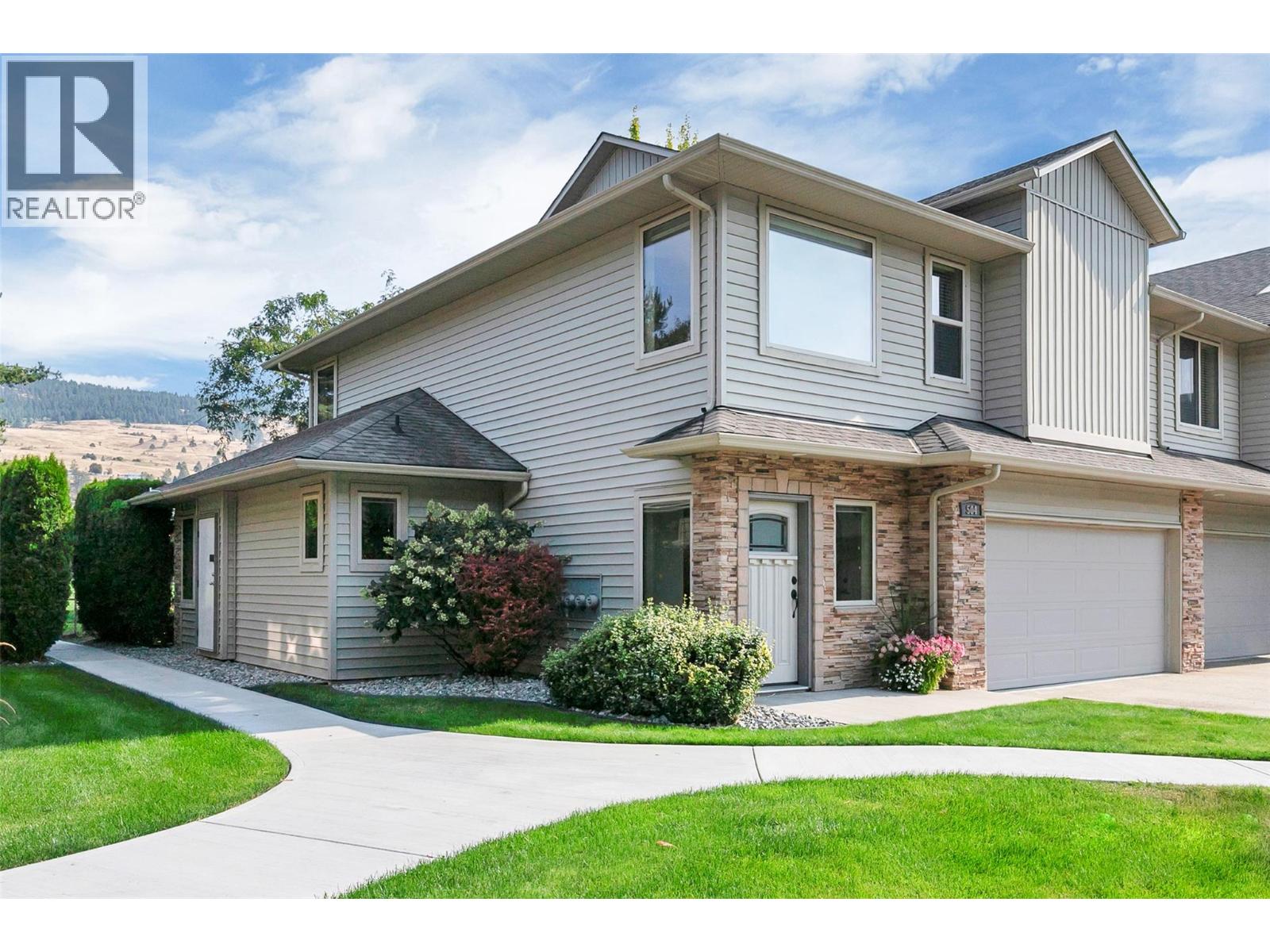 3350 Woodsdale Road Unit 504, Lake Country, BC V4V 2R7
