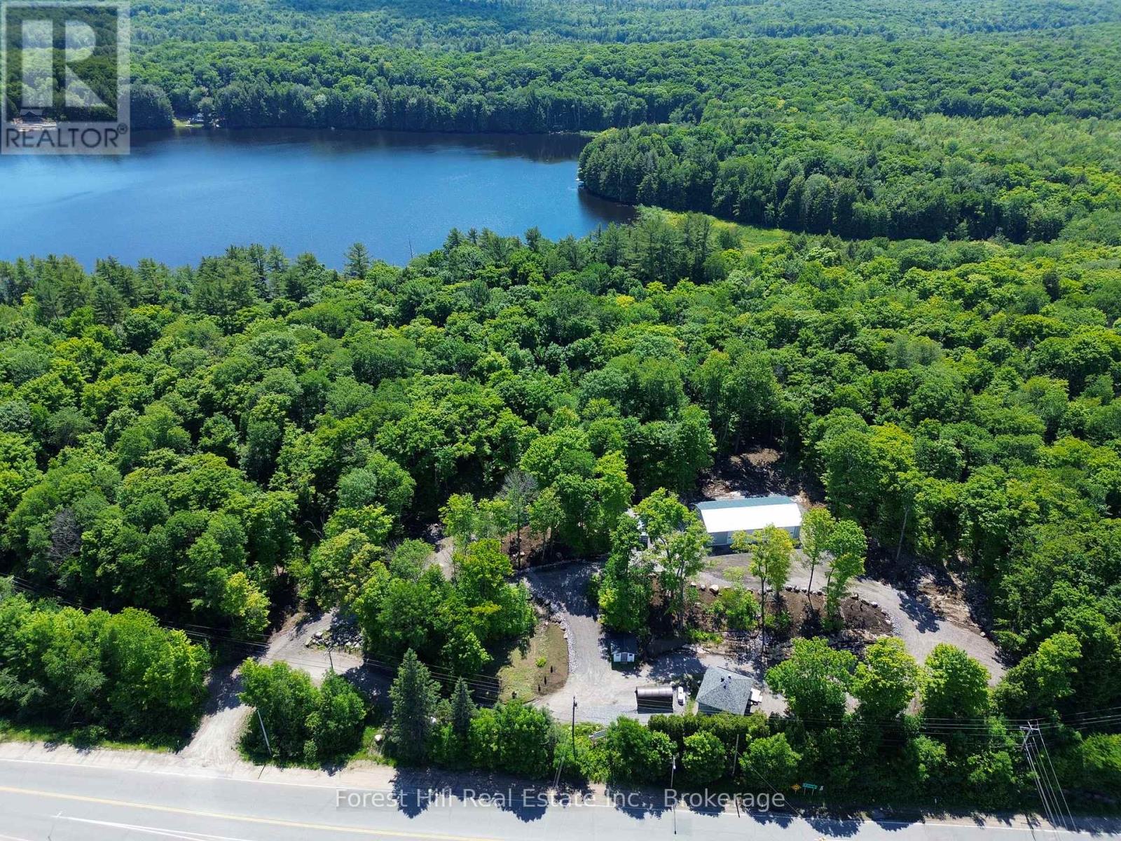 4061 Muskoka Rd 169 Hwy, Muskoka Lakes, ON P0B 1J0