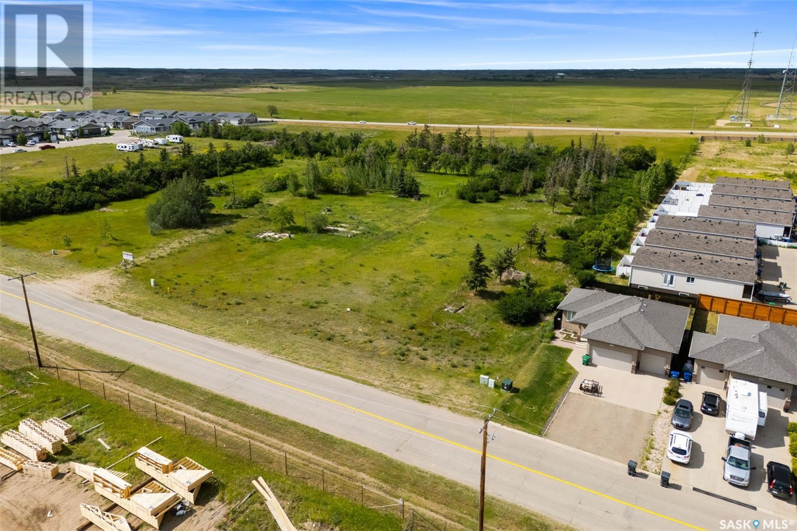 10 Savanna Cres, Pilot Butte, SK S0G 3Z0