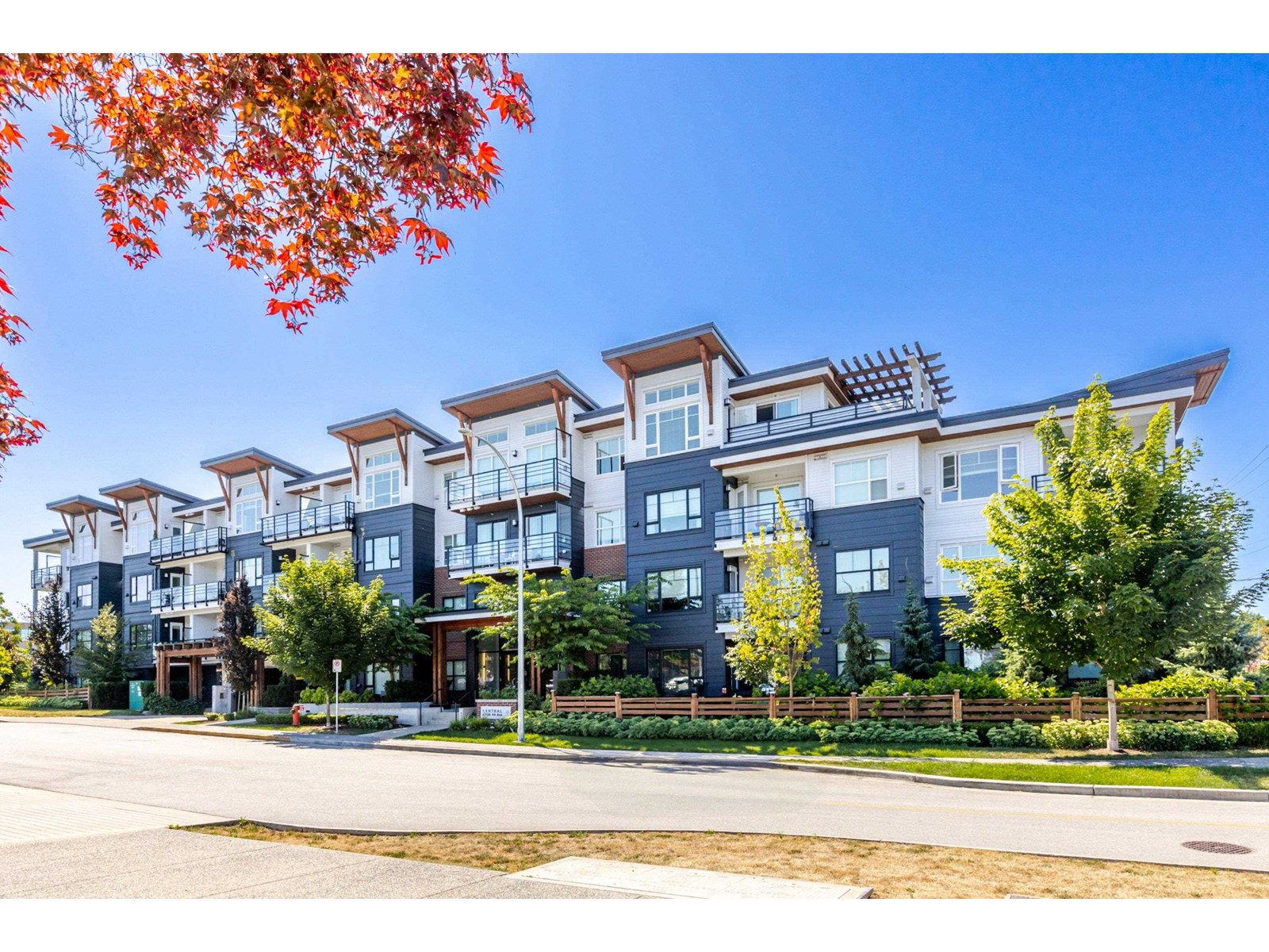 22136 49 Avenue Unit 212, Langley, BC V3A 0M8