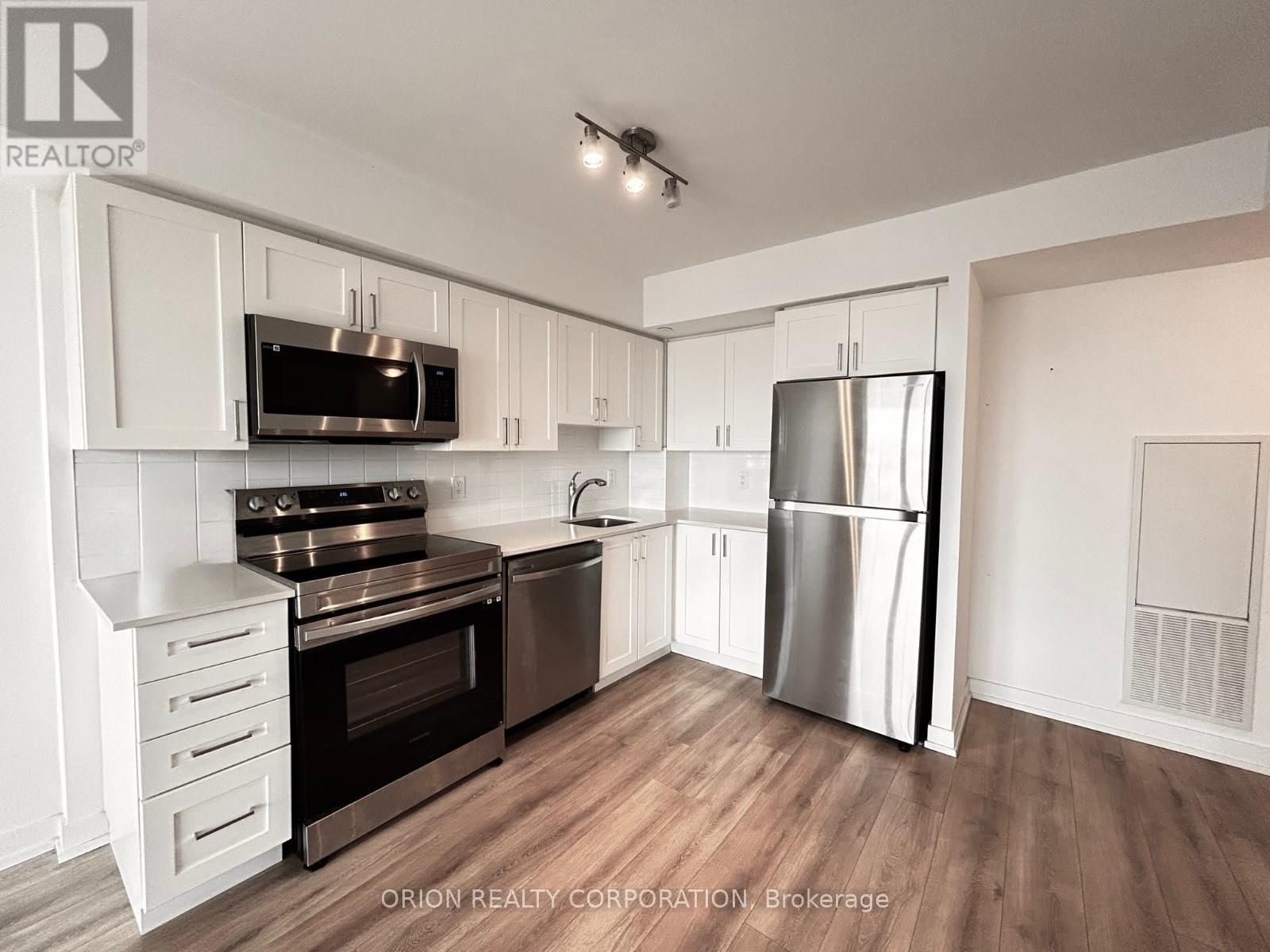 1103 1480 Bayly St, Pickering, ON L1W 0C2