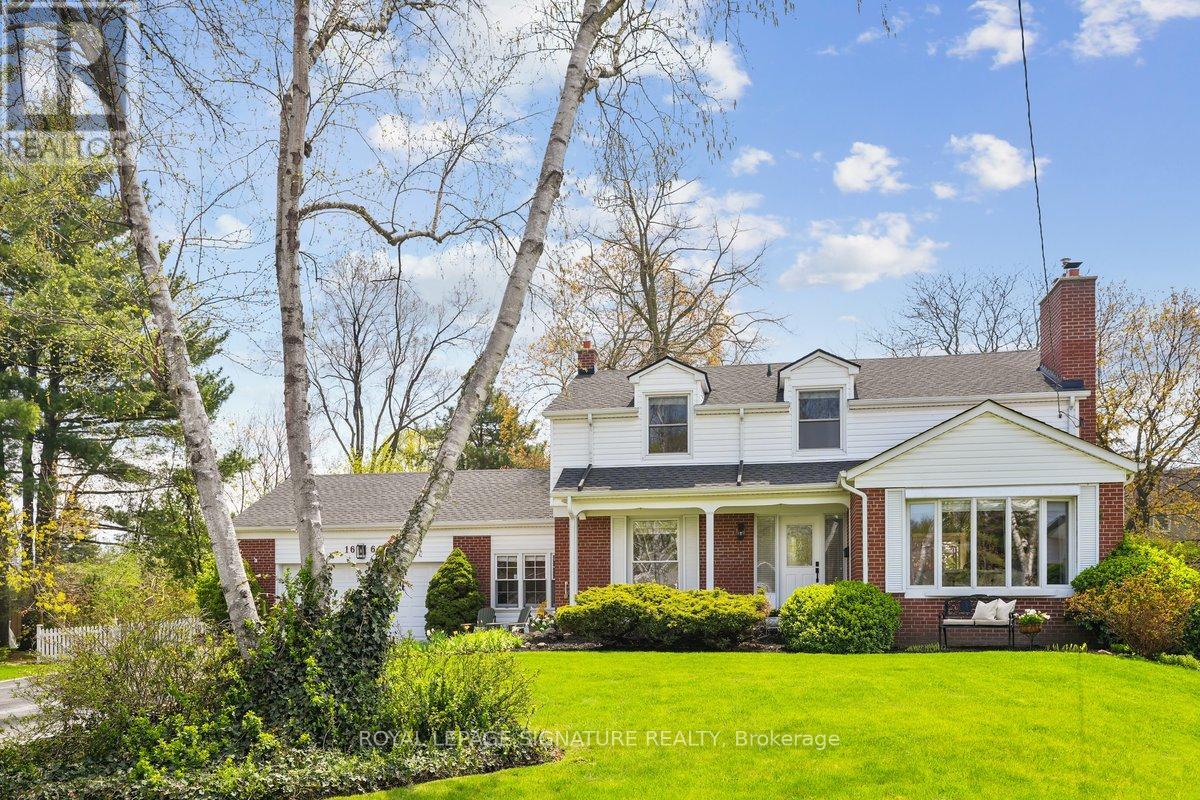 1662 Bramsey Dr, Mississauga Lorne Park, ON L5J 2H6