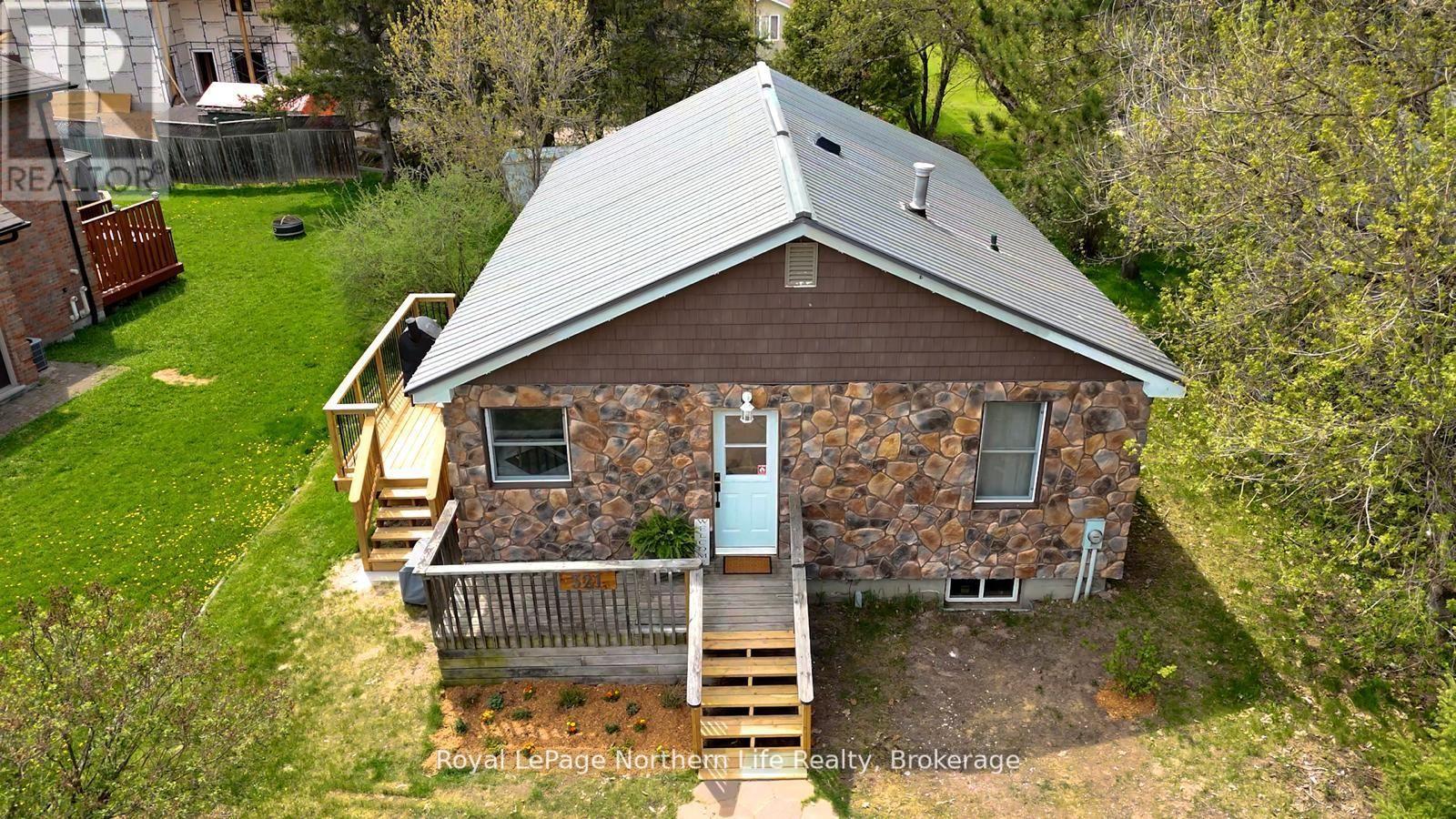 321 Main St, Powassan, ON P0H 1Z0